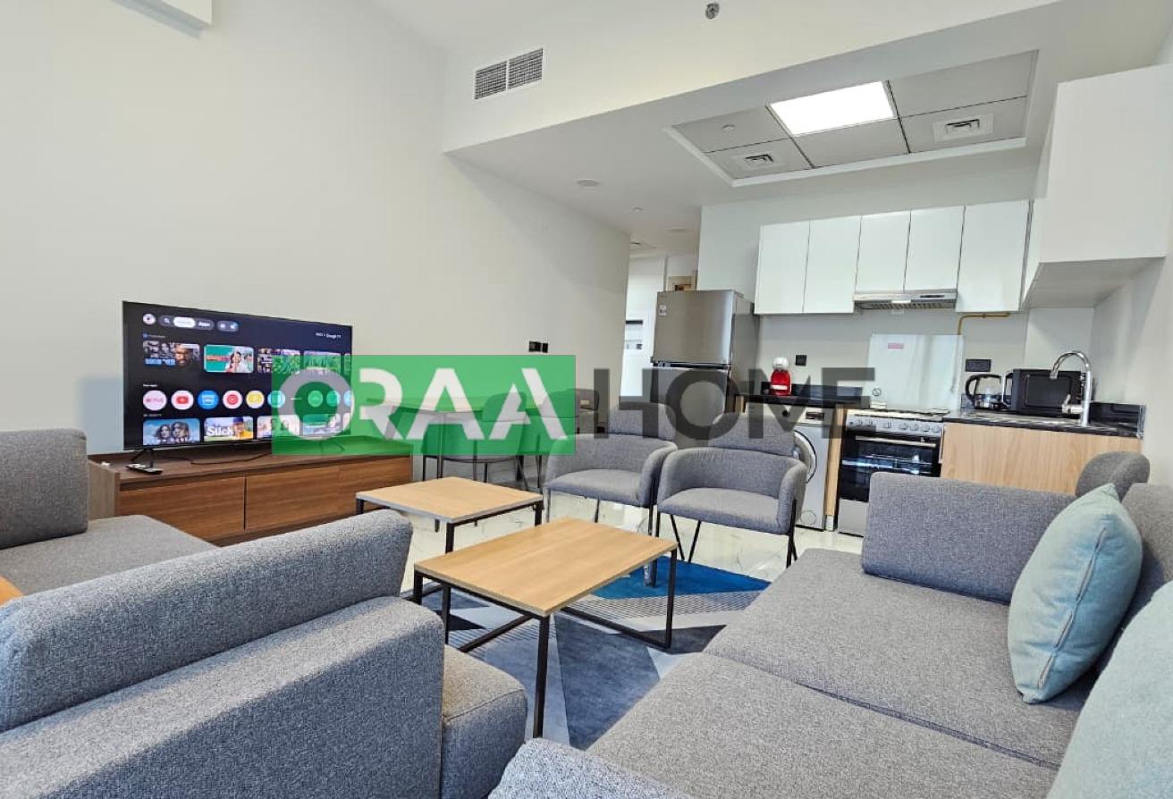 Near Metro, Pool View, Chiller Free